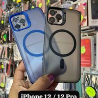 FUNDA USO RUDO SEMITRANSPARENTE PARA IPHONE 12 / IPHONE 12 PRO